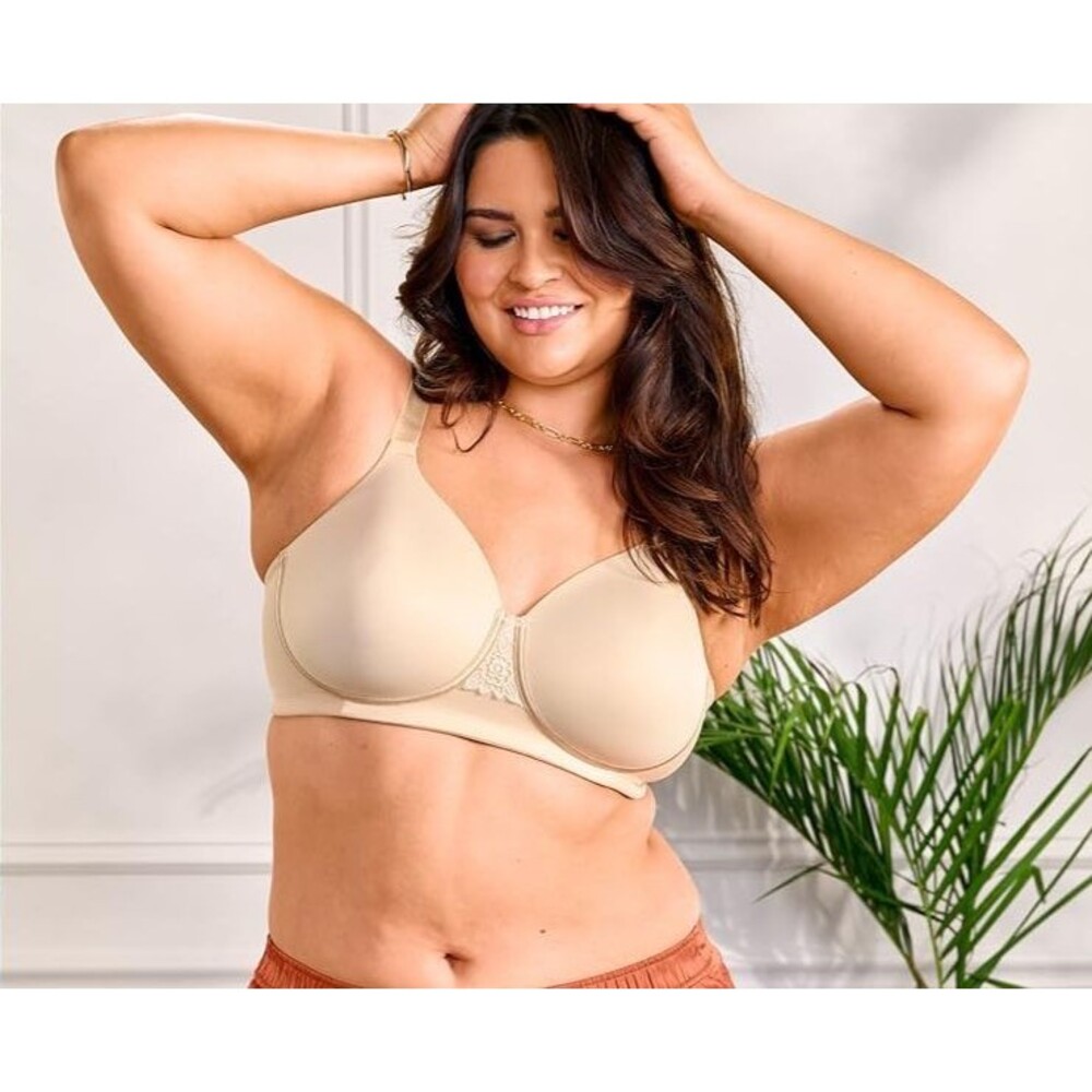 Full Figure Wireless Beauty Back Smoothing Bra Lightly Lined Comfort Support